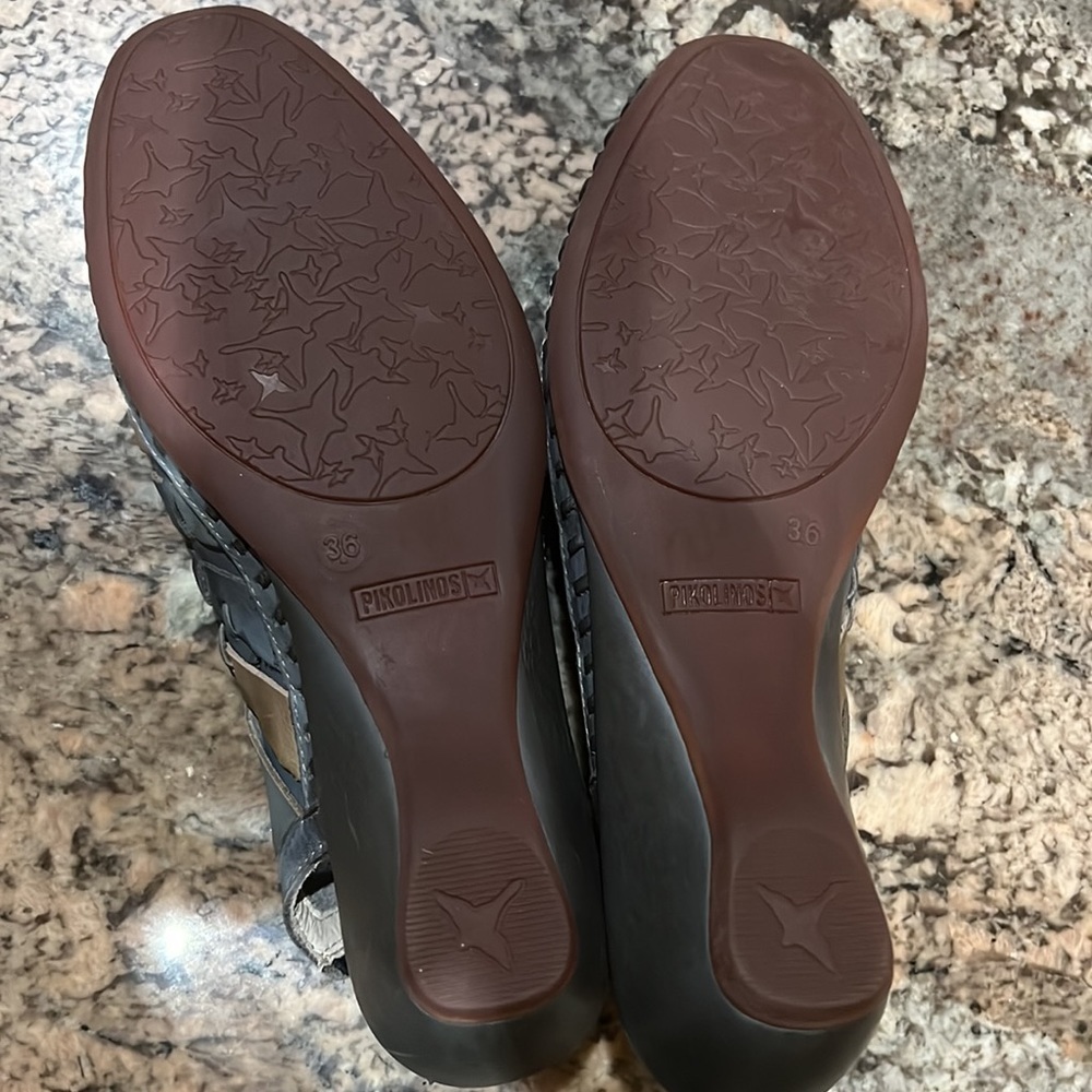 PIKOLINOS Shoes - Picture 12 of 12